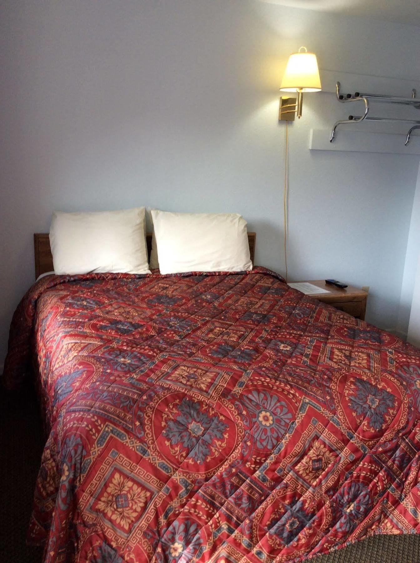Regency Inn Comanche Bagian luar foto