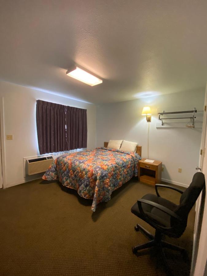 Regency Inn Comanche Bagian luar foto