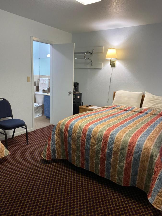 Regency Inn Comanche Bagian luar foto